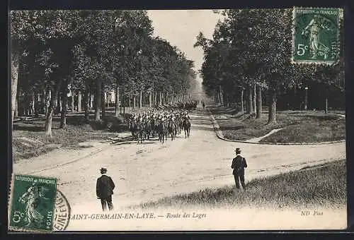 AK Saint-Germain-en-Laye, Route des Loges avec soldats en marche