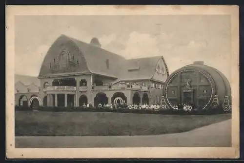 AK Leipzig, internationale Baufachausstellung mit Sonderausstellung 1913, Bayrische Bierhalle und Riesenfass