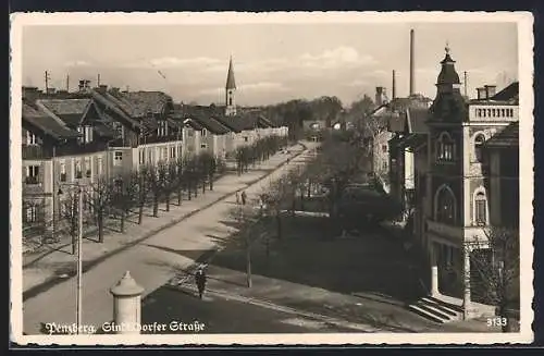 AK Penzberg, Sindlsdorfer Strasse mit Kirche