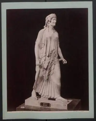 Fotografie Giorgio Sommer, Napoli, Ansicht Neapel - Napoli, Museo di Napoli, Statue Diana - Pompei