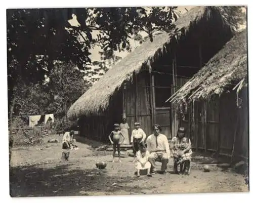 22 Fotografien Ansicht Panama-Stadt, Panamaer mit Familie vor Holzhütte, Ruine der alten Stadt