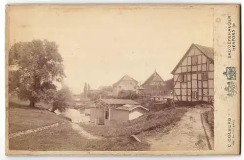 Fotografie C. Colberg, Bad Oeynhausen, Ansicht Bad Oeynhausen, Gehöft mit Fachwerkhaus um 1896