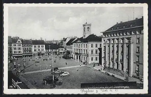 AK Ustí n. L., Strassenpartie mit Cafe und Strassenbahn