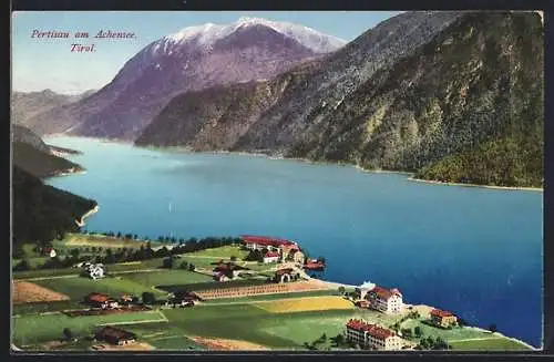 AK Pertisau am Achensee, Totalansicht mit Wasser und Bergen aus der Vogelschau