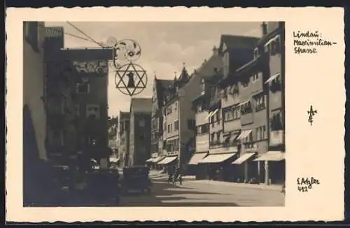 AK Lindau / Bodensee, Maximilian-Strasse mit Gasthaus, Konditorei