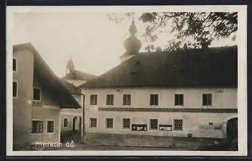 AK Altenfelden /O. Ö., Strassenpartie mit Gasthaus und Geschäft