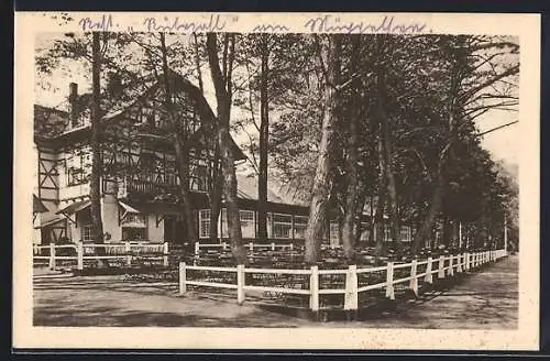 AK Berlin-Köpenick, Restaurant Rübezahl am Müggelsee G. Müller, Ansicht mit Garten