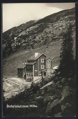 AK Ötscherschutzhaus, Die Hütte am Berghang