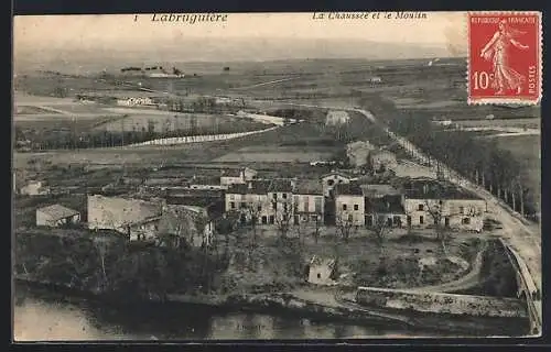 AK Labruguière, La Chaussée et le Moulin