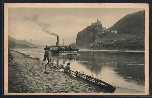 AK Schreckenstein, Flussdampfer nahe der Burg