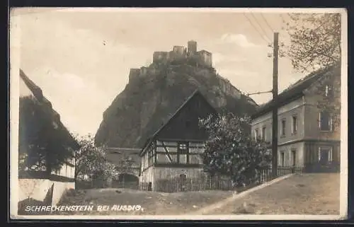 AK Schreckenstein bei Aussig, Blick hinauf zur Burg