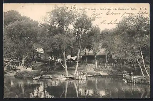 AK Poissy /S.-et-O., Embarcadère du Restaurant Léon