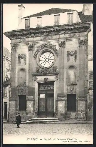 AK Mantes, Facade de l`ancien Théatre