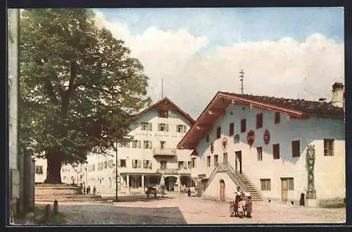 AK Reutte, Rathaus und Hotel Hirsch mit 500 jähr. historischer Linde