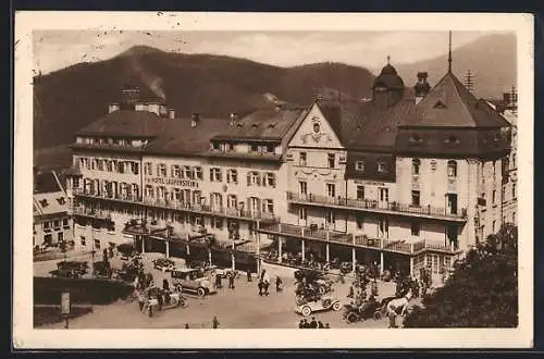 AK Mariazell, Platz mit Hotel Laufenstein