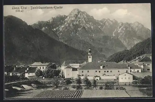 AK Lienz, Dominikanerinnen-Kloster im Ortsbild