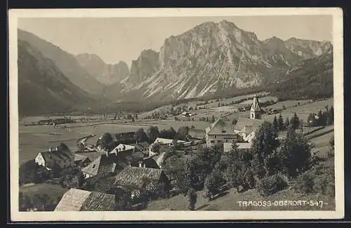 AK Tragöss-Oberort, Ortsansicht gegen das Gebirge