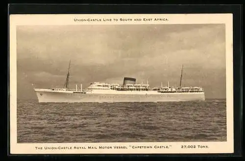 AK Passagierschiff RMMV Capetown Castle auf hoher See, Union-Castle Liner