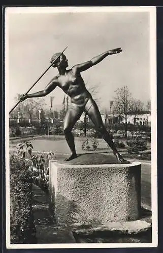 AK Essen, Reichsgartenschau 1938, Statue einer Speerwerferin