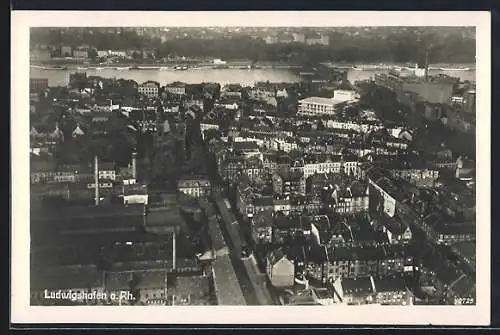 AK Ludwigshafen a. Rh., Teilansicht mit Strassenpartie