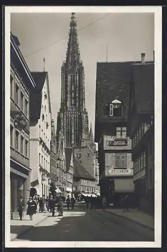 AK Ulm a. D., Hirschstrasse mit Blick zum Münster