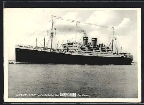 AK Passagierschiff TS Hamburg der Hapag, im Hintergrund die Küste