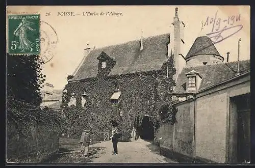 AK Poissy, L`Enclos de l`Abbaye