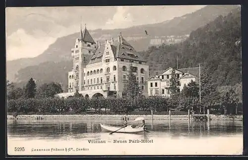 AK Vitznau, Neues Park-Hotel vom Wasser aus mit Ruderboot