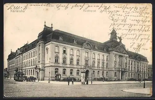 AK Karlsruhe, Reichspost mit Strassenbahn