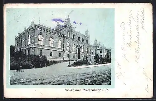 AK Reichenberg i. B., Turnhalle mit Anlage, von der Strasse gesehen