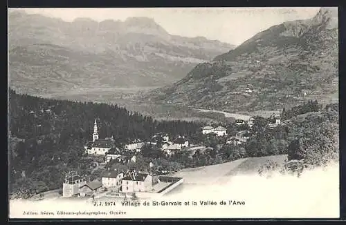 AK Saint-Gervais-les-Bains, Vue panoramique et la Vallée de l`Arve