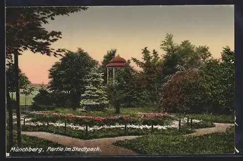 AK Münchberg / Fichtelgebirge, Partie im Stadtpark