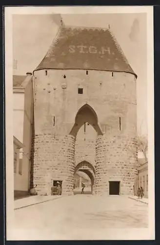 AK Hainburg a. d. Donau, Blick durch das Wienertor