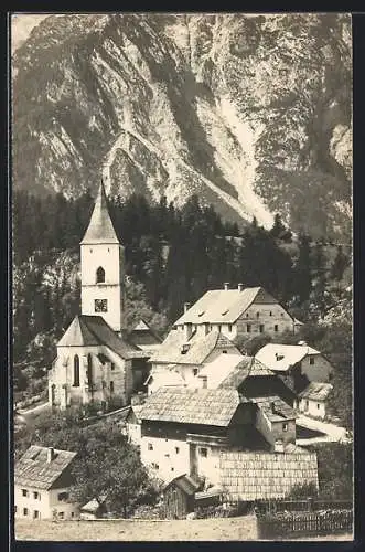 AK Pürgg, Teilansicht mit Kirche gegen das Gebirge