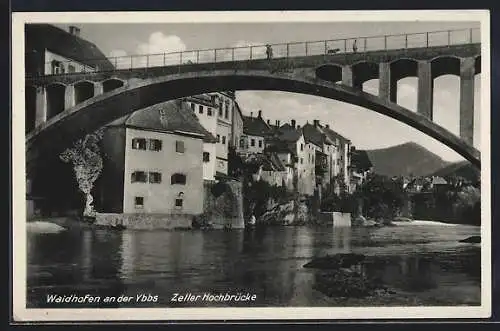 AK Waidhofen an der Ybbs, Zeller Hochbrücke und Häuser am Fluss