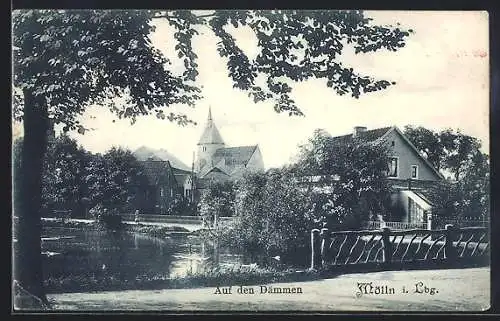 AK Mölln i. Lbg., Auf den Dämmen, Blick gegen die Kirche