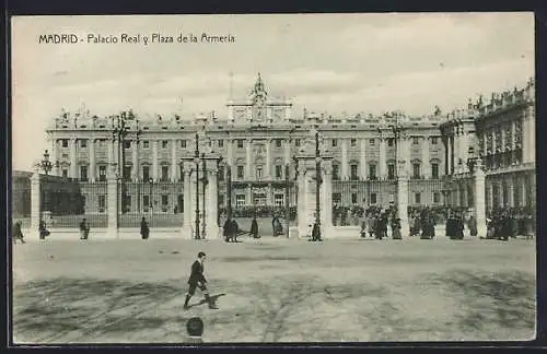 AK Madrid, Palacio Real y Plaza de la Armeria