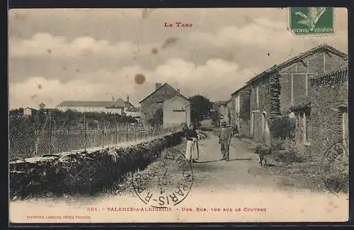 AK Valence-d`Albigeois, Une Rue, Vue sur le Couvent