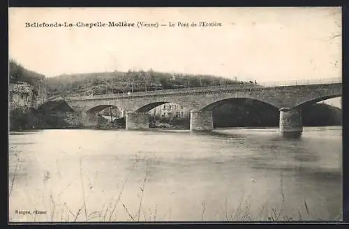 AK Bellefonds-La-Chapelle-Molière, Le Pont de l`Écotière