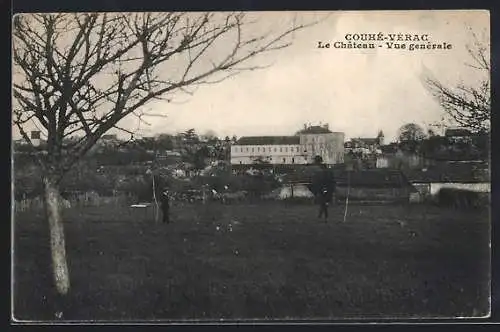 AK Couhé-Vérac, Le Château, Vue générale