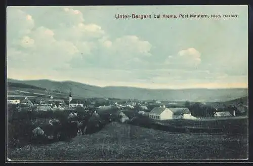 AK Unter-Bergern /Mautern, Teilansicht mit Kirche