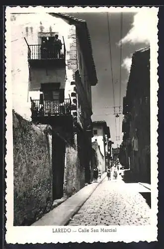 AK Laredo, Calle San Marcial