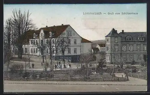 AK Lommatzsch, Gaststätte Schützenhaus mit Anlagen und Strasse aus der Vogelschau