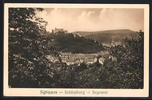 AK Schässburg, Blick von einer Anhöhe auf den Ort