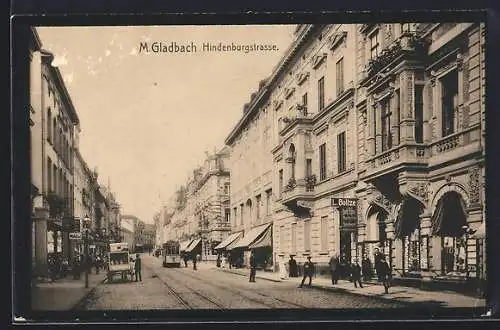 AK M. Gladbach, Hindenburgstrasse mit Geschäften