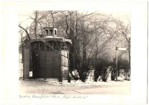 Fotografie F. M. Schimmel, Berlin, Ansicht Berlin, Cafe Achteck am Senefelder Platz, öffentliche Toilette