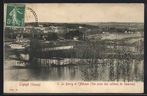 AK Ligugé, Le Bourg et l`Abbaye, Vue prise des collines de Smarves