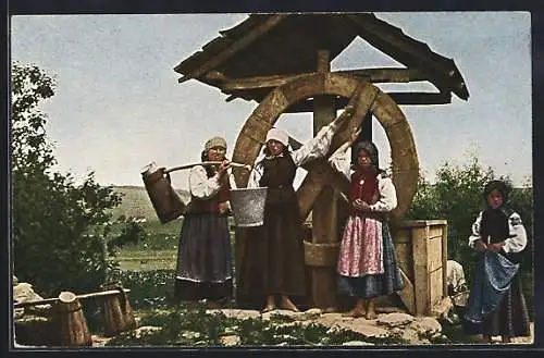 AK Frauen holen Wasser aus dem Dorfbrunnen