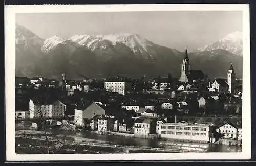 AK Kranj, Teilansicht mit Bergpanorama