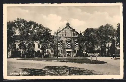AK Wriezen, Stadthaus mit Strassenpartie